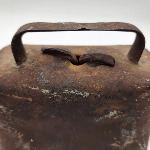 Antique Cow Bell Farm Hand Forged Large Country Rustic Decor - Picture 5 of 8
